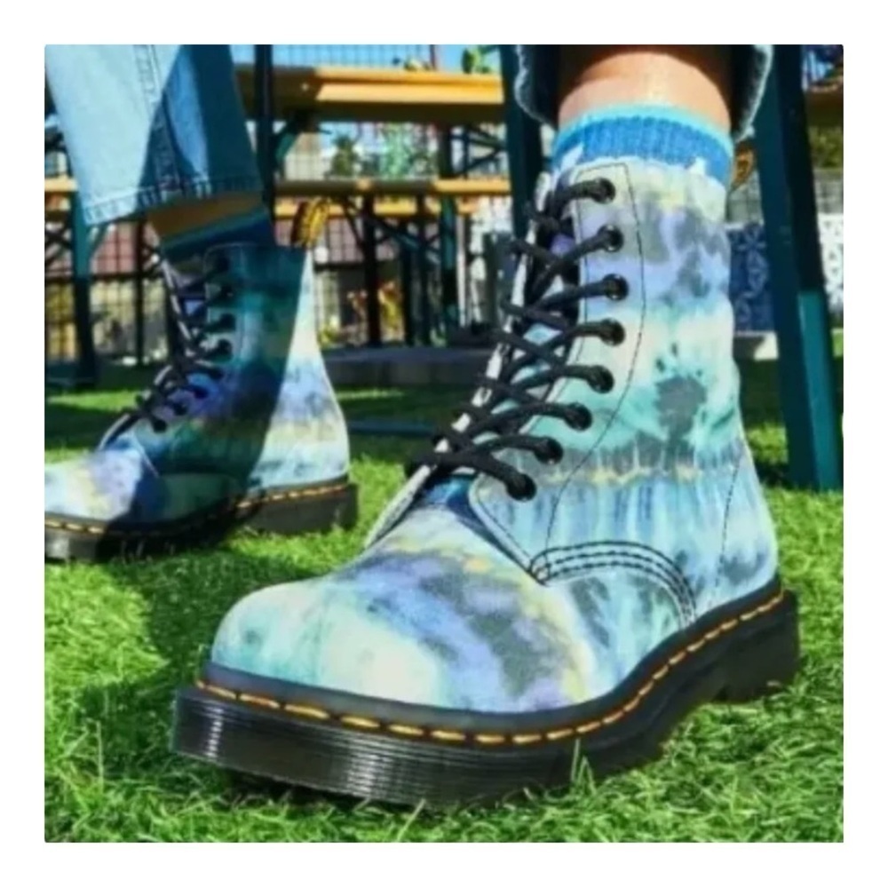 Dr. Martens 1460 Pascal Blue Tie Dye Printed Suede Leather Boots NWT